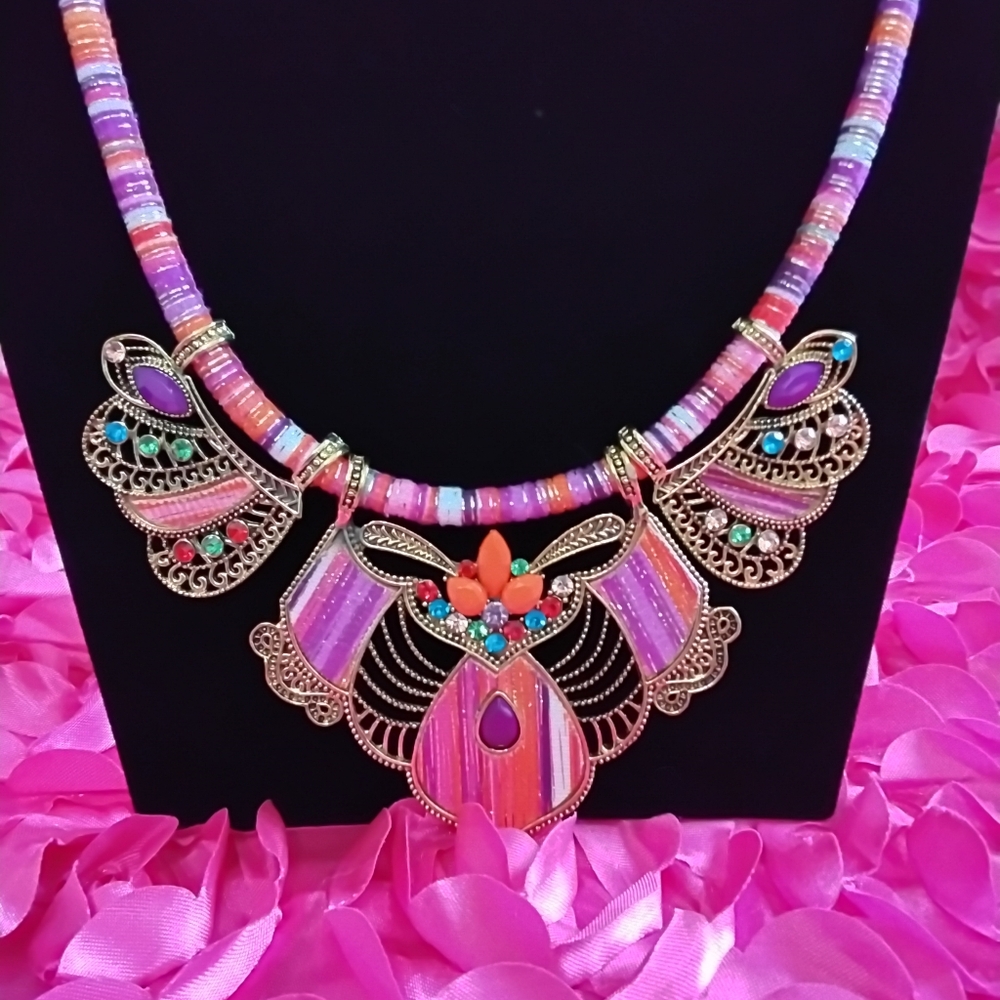 Statement Necklace Set - Picture 2 of 3